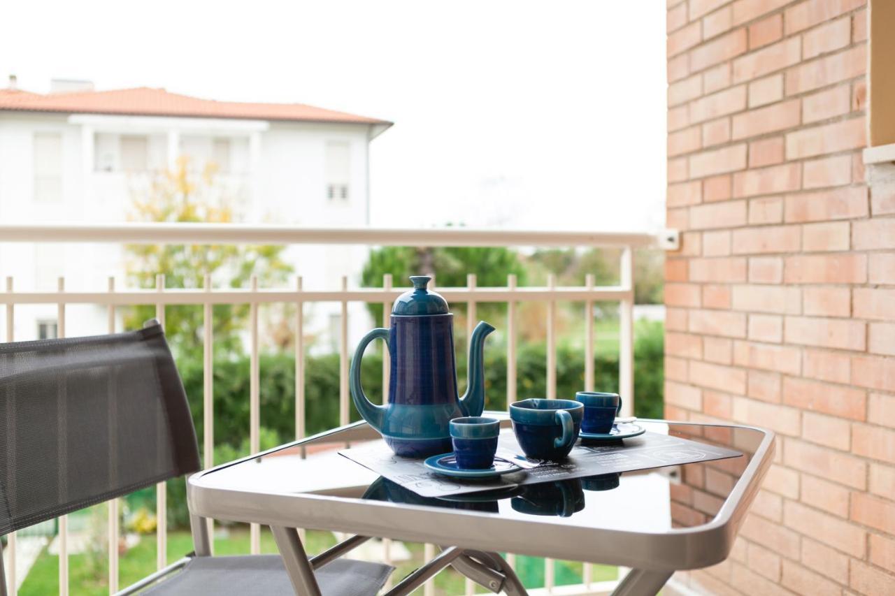 Ferienwohnung Seaside Flat With Swimming Pool And Private Parking Calambrone Exterior foto